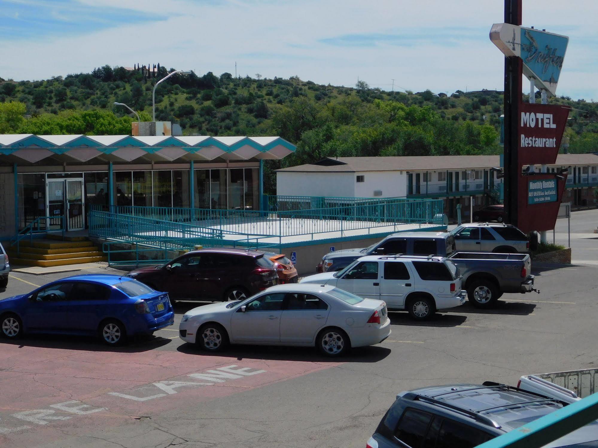 Drifter Motel Силвър Сити Екстериор снимка